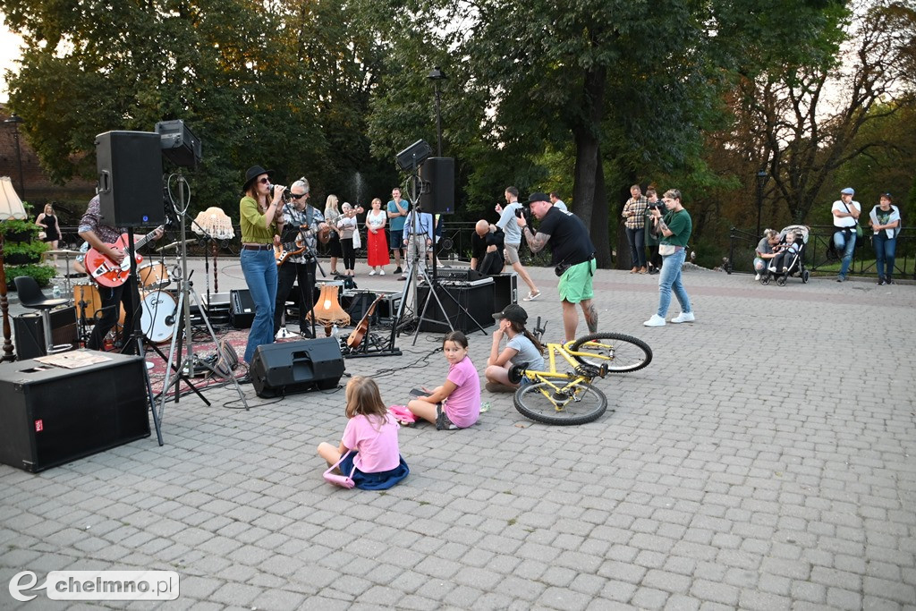 Charyzmatyczny koncert zespołu MIÓD spodobał się publiczności