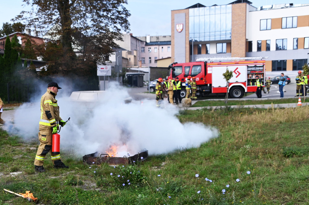 Ładunek wybuchowy podłożony w Starostwie Powiatowym w Chełmnie. Co tam się działo?