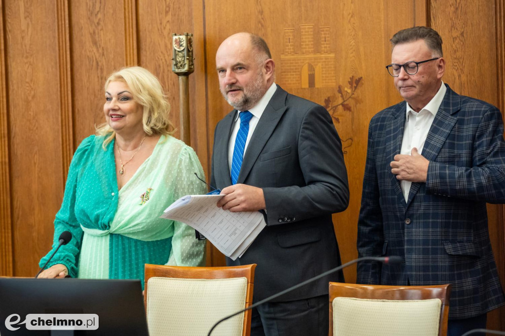 Umowy FEdKP: usługi społeczne, wsparcie biznesu, dziedzictwo