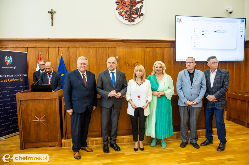 Umowy FEdKP: usługi społeczne, wsparcie biznesu, dziedzictwo