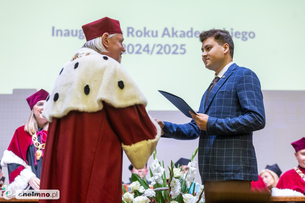 Vivat Academia, vivant Professores!