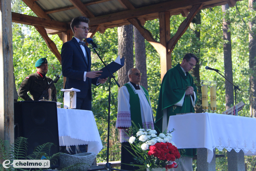 Uroczystość patriotyczno-religijna w Raciniewie