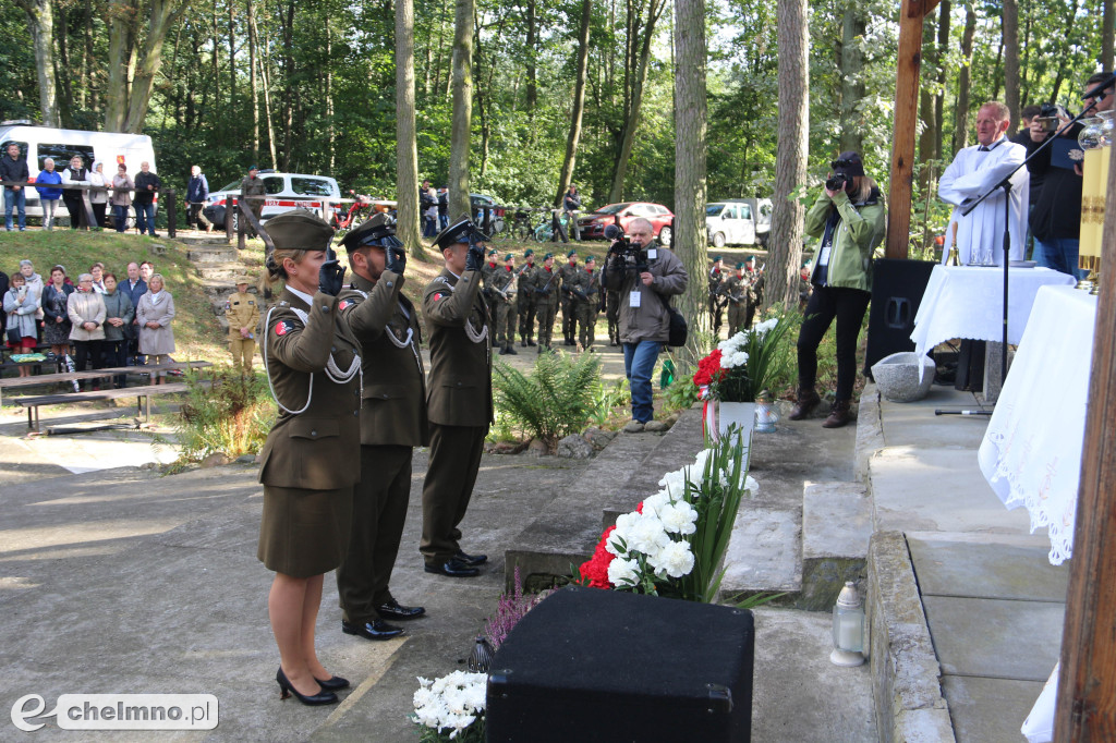 Uroczystość patriotyczno-religijna w Raciniewie