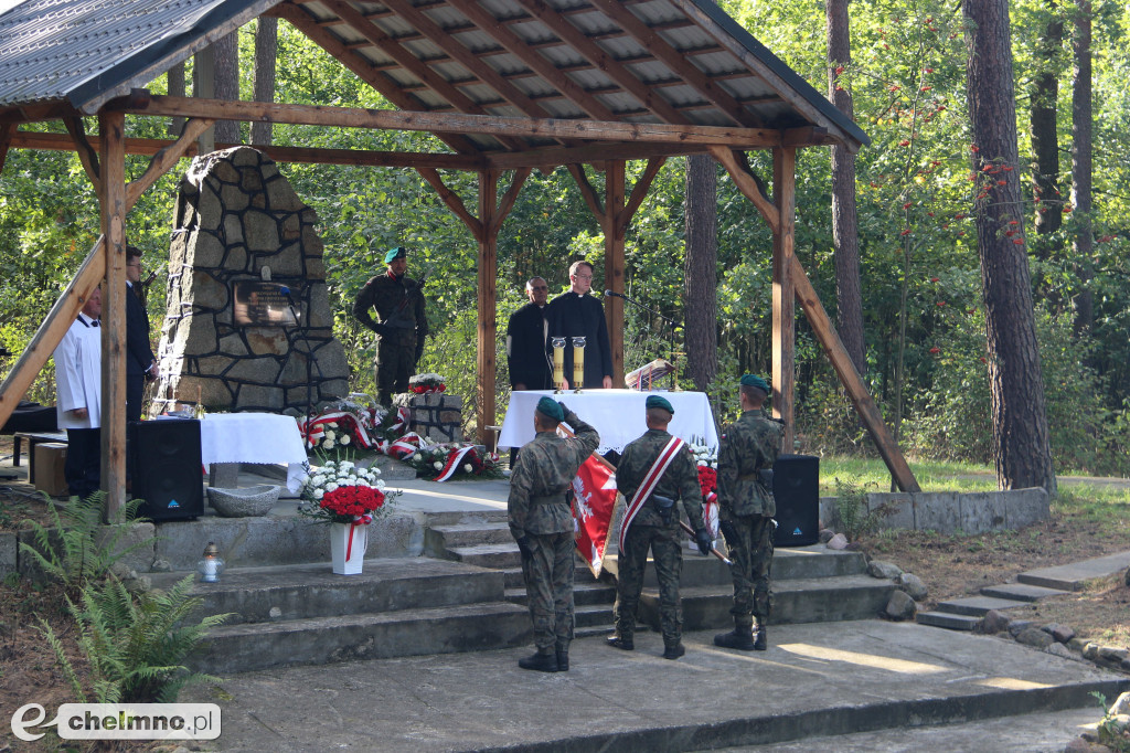 Uroczystość patriotyczno-religijna w Raciniewie