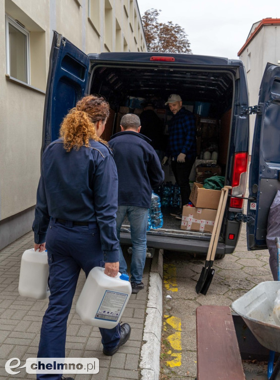 Kujawsko-pomorscy funkcjonariusze i pracownicy zorganizowali zbiórkę dla poszkodowanych