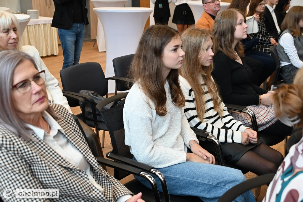 Oto Laureaci Powiatowej Gali z okazji Dnia Edukacji Narodowej