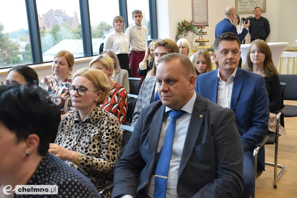 Oto Laureaci Powiatowej Gali z okazji Dnia Edukacji Narodowej