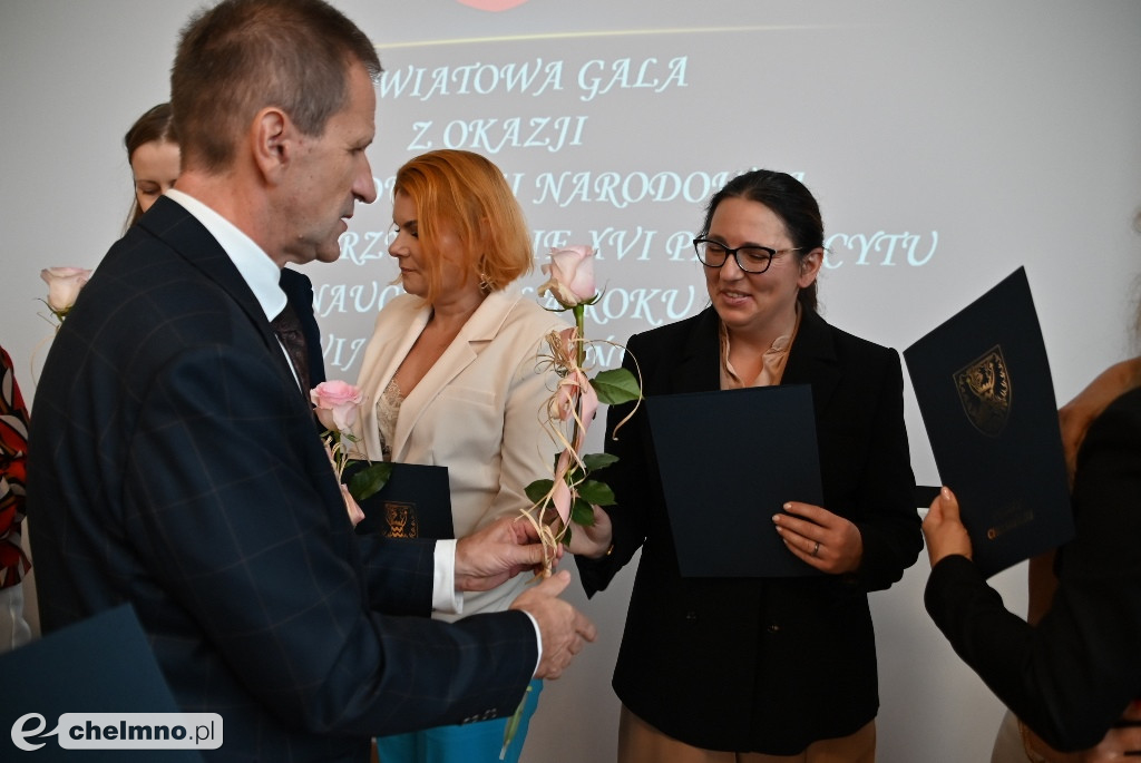 Oto Laureaci Powiatowej Gali z okazji Dnia Edukacji Narodowej