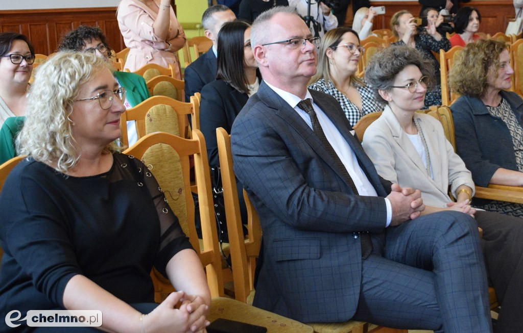Nagrody Burmistrza z okazji Dnia Edukacji Narodowej