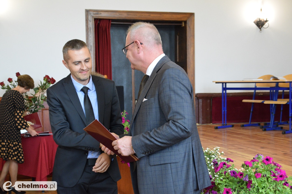 Nagrody Burmistrza z okazji Dnia Edukacji Narodowej