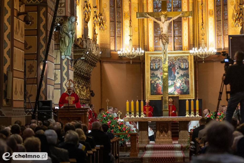 Włocławek: w hołdzie księdzu Jerzemu (zdjęcia)