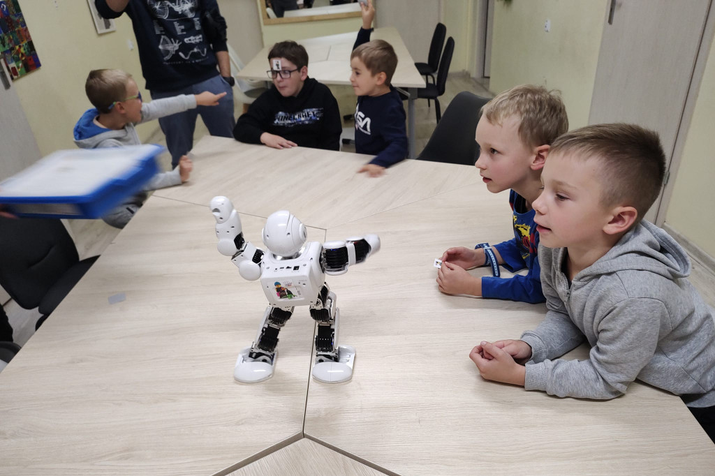 Tak było na zajęciach z robotyki i programowania w Kijewie Królewskim