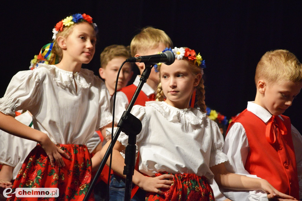 Wspaniały Jubileusz 45-lecia Zespołu Pieśni i Tańca 