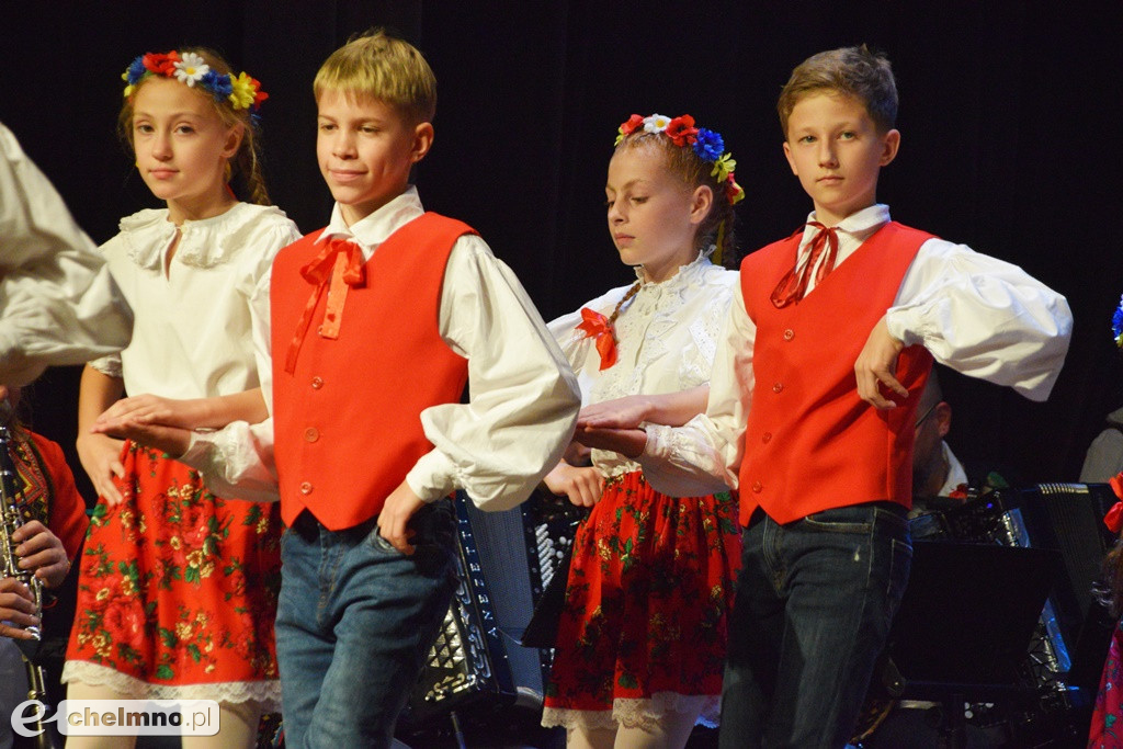 Wspaniały Jubileusz 45-lecia Zespołu Pieśni i Tańca 