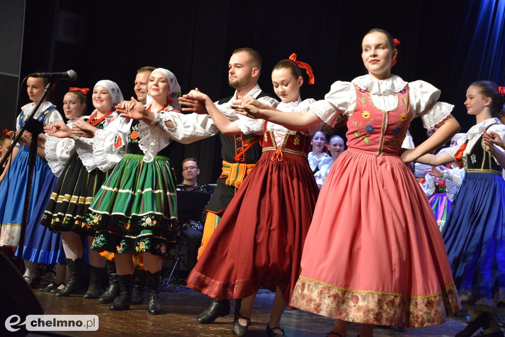 Wspaniały Jubileusz 45-lecia Zespołu Pieśni i Tańca 