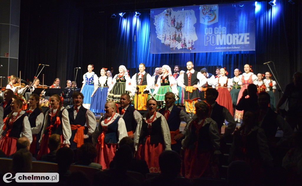 Wspaniały Jubileusz 45-lecia Zespołu Pieśni i Tańca 