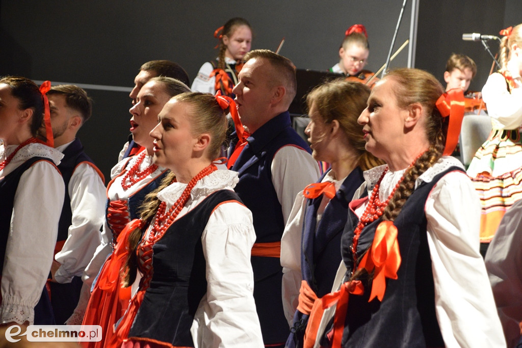 Wspaniały Jubileusz 45-lecia Zespołu Pieśni i Tańca 