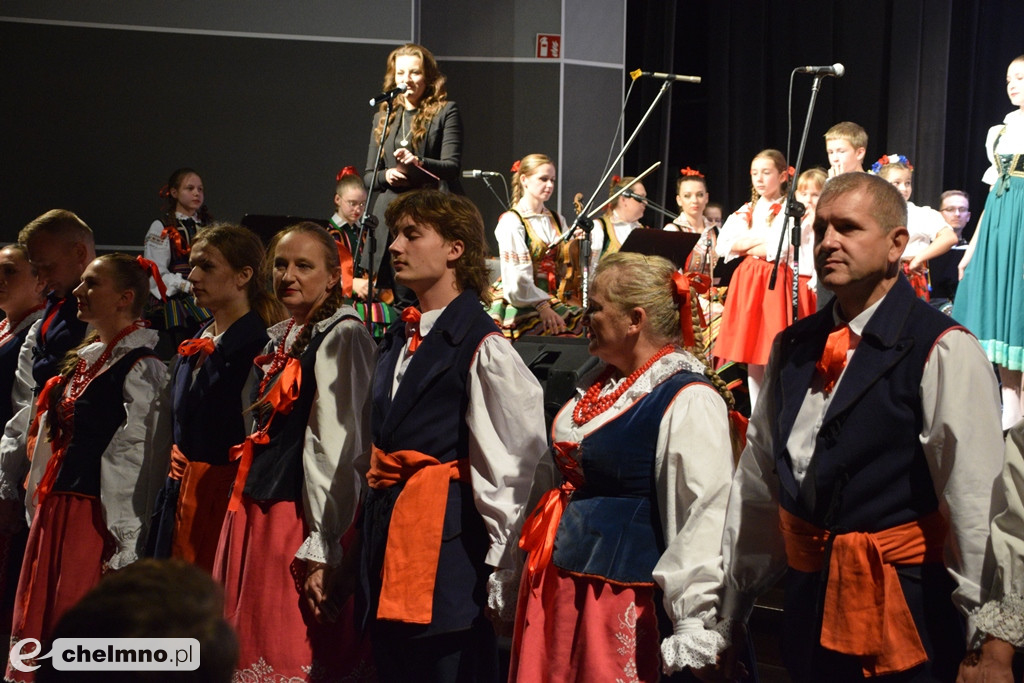 Wspaniały Jubileusz 45-lecia Zespołu Pieśni i Tańca 