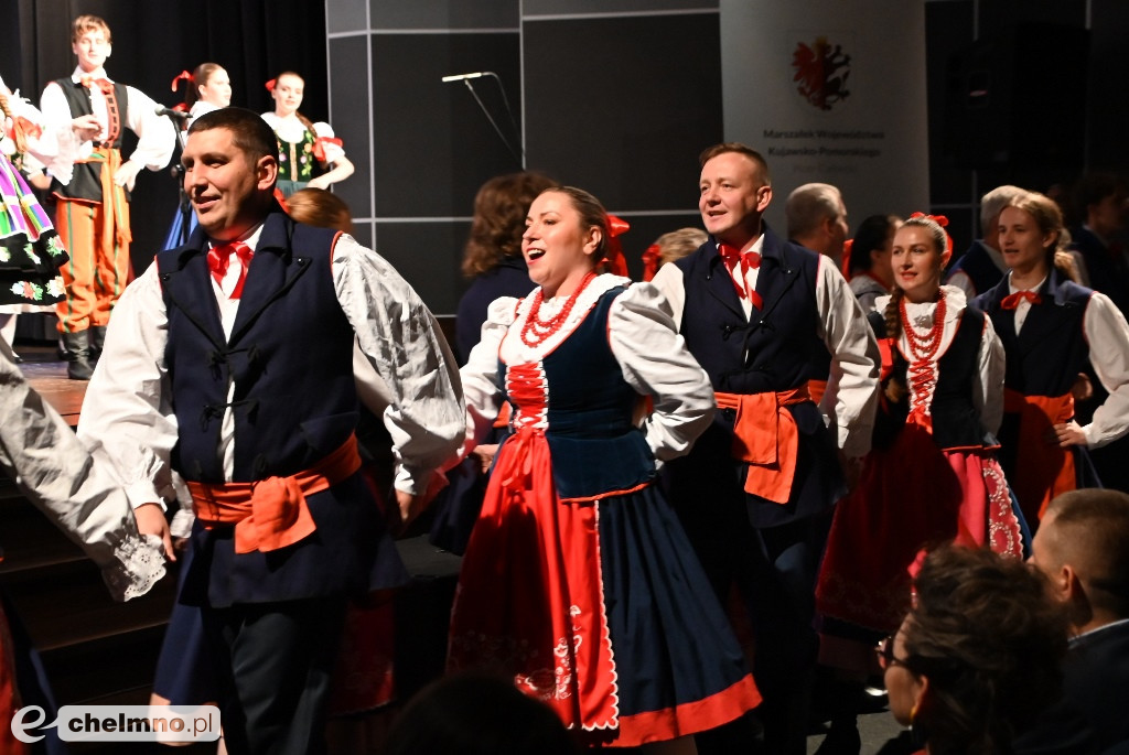 Wspaniały Jubileusz 45-lecia Zespołu Pieśni i Tańca 