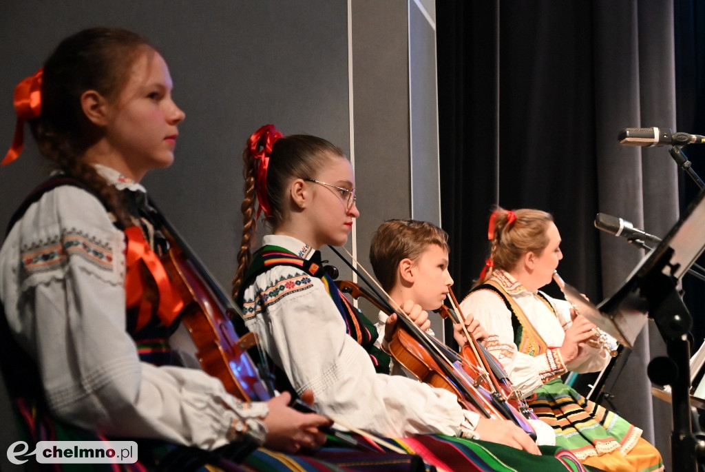 Wspaniały Jubileusz 45-lecia Zespołu Pieśni i Tańca 
