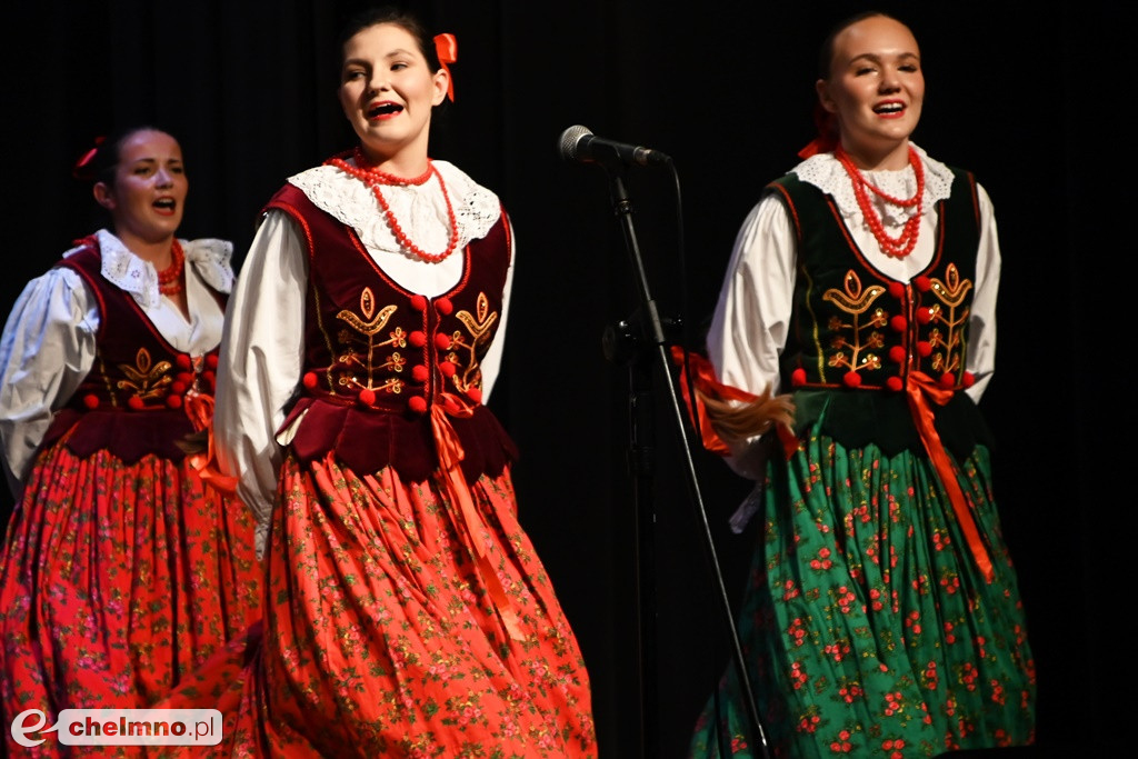 Wspaniały Jubileusz 45-lecia Zespołu Pieśni i Tańca 
