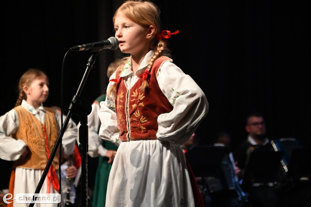 Wspaniały Jubileusz 45-lecia Zespołu Pieśni i Tańca 