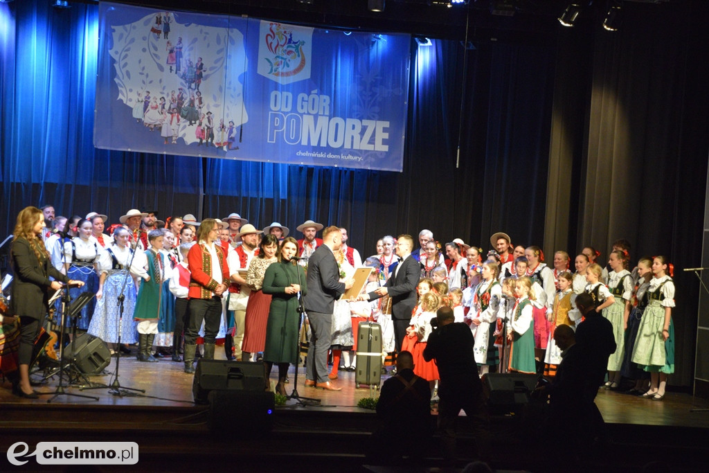 Wspaniały Jubileusz 45-lecia Zespołu Pieśni i Tańca 