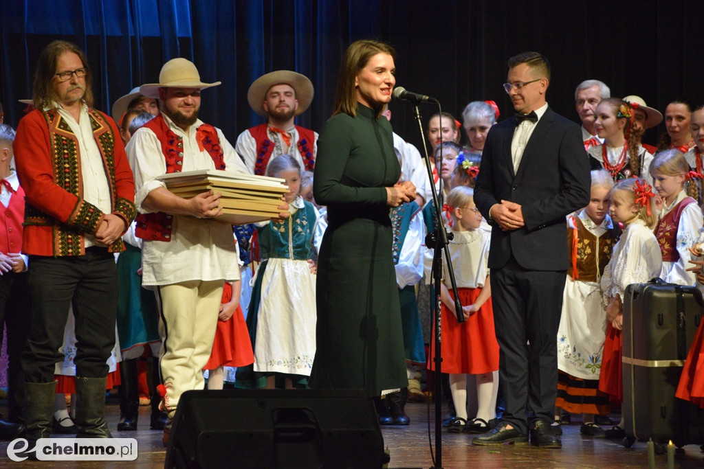 Wspaniały Jubileusz 45-lecia Zespołu Pieśni i Tańca 