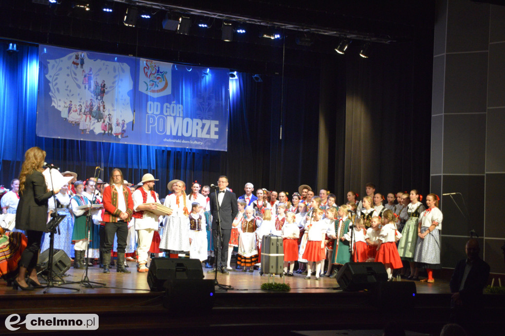 Wspaniały Jubileusz 45-lecia Zespołu Pieśni i Tańca 