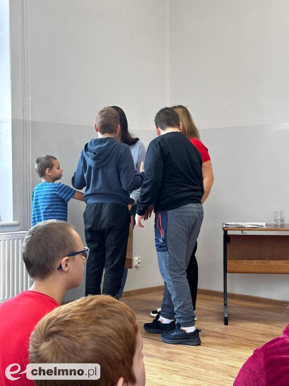 Zajęcia z pierwszej pomocy w Specjalnym Ośrodku Szkolno-Wychowawczym
