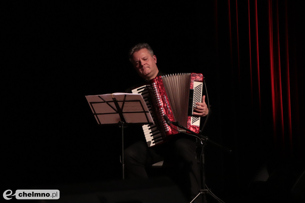 Patriotyczny koncert Wiktora Kowalskiego w Rondzie