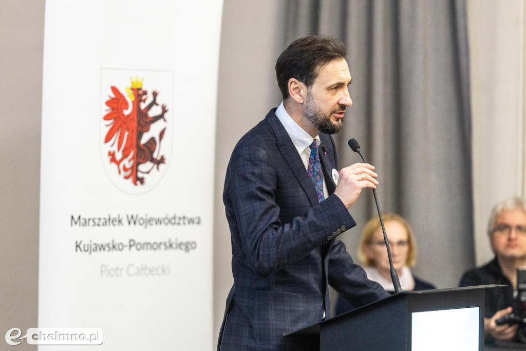 Polityka społeczna wobec wyzwań (konferencja)