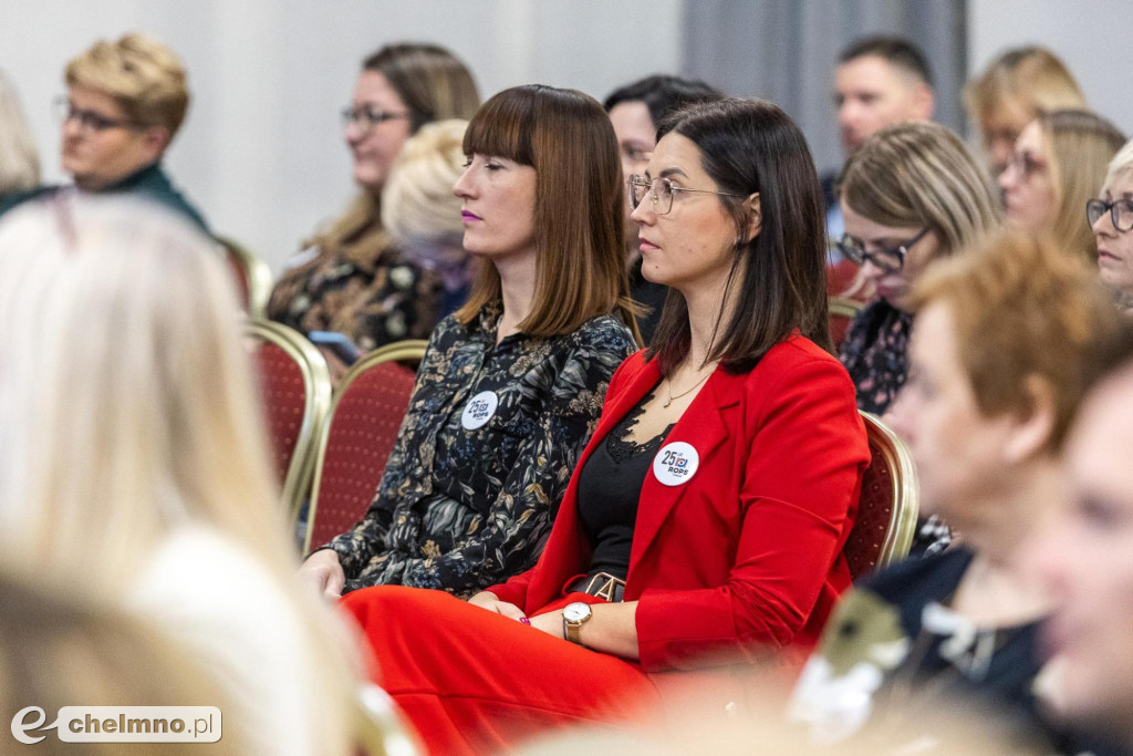 Polityka społeczna wobec wyzwań (konferencja)