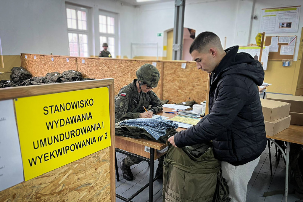 Szkolenie podstawowe Dobrowolnej Zasadniczej Służby Wojskowej