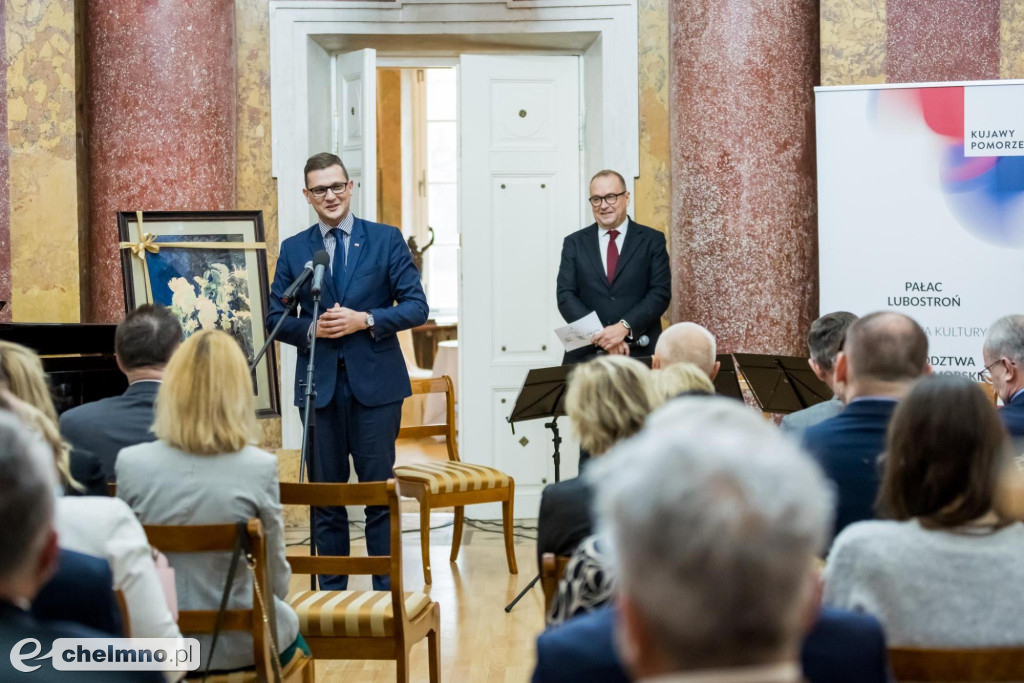 Trzy dekady Pałacu Lubostroń