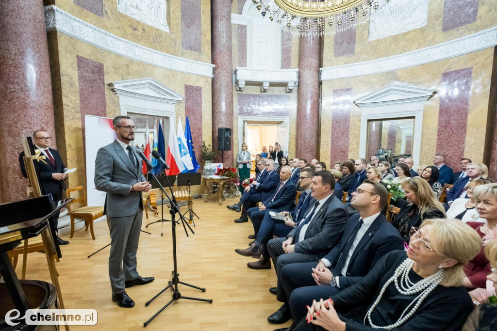 Trzy dekady Pałacu Lubostroń
