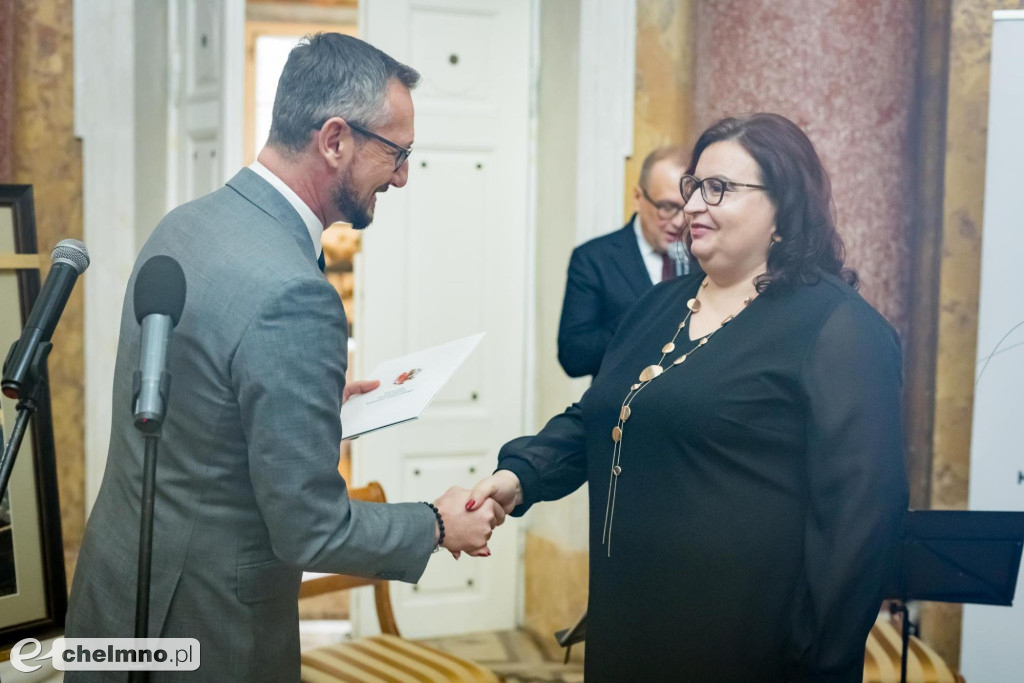 Trzy dekady Pałacu Lubostroń