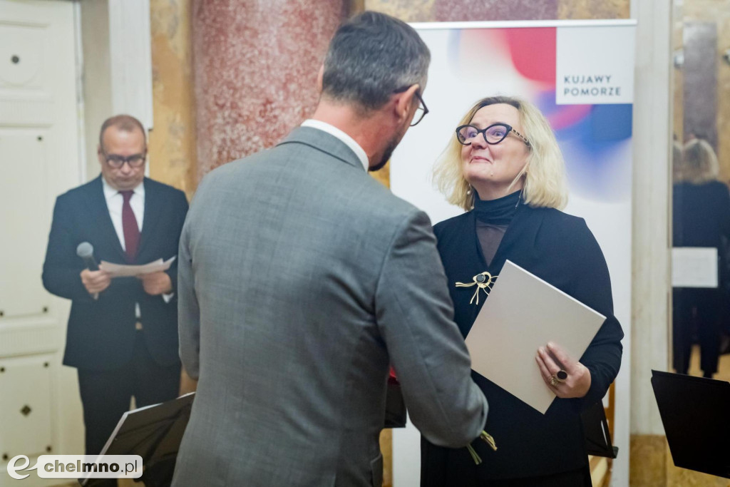 Trzy dekady Pałacu Lubostroń