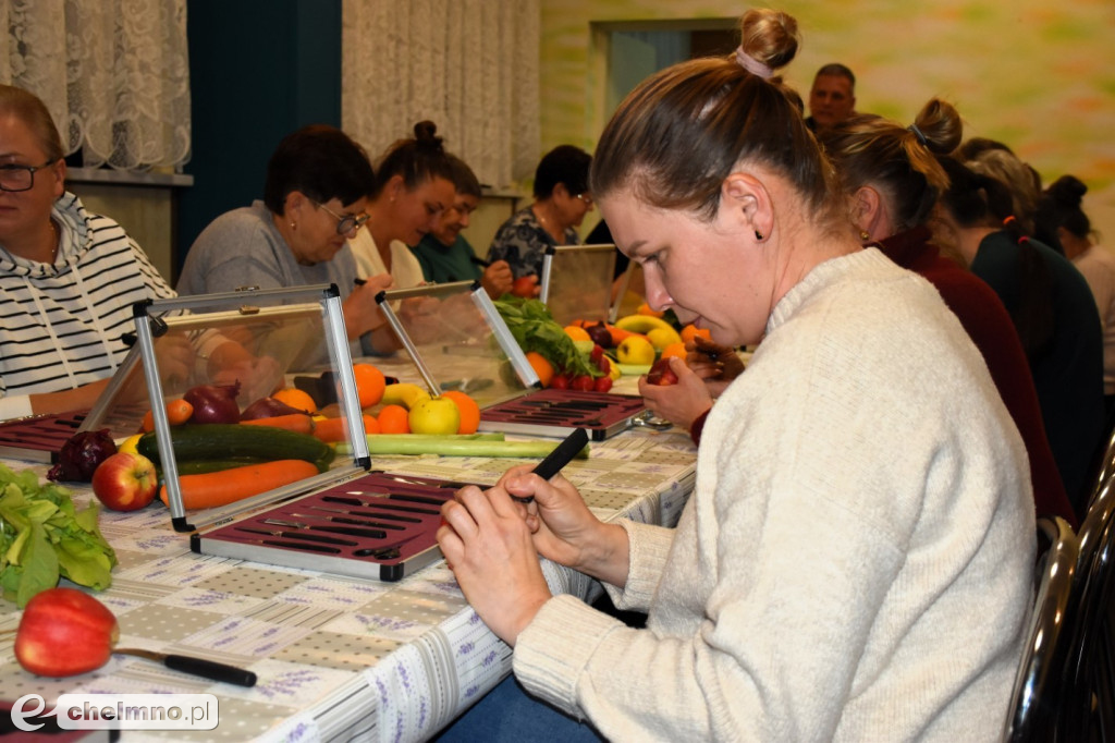 Spotkania w „wiejskich manufakturach” rzeźby