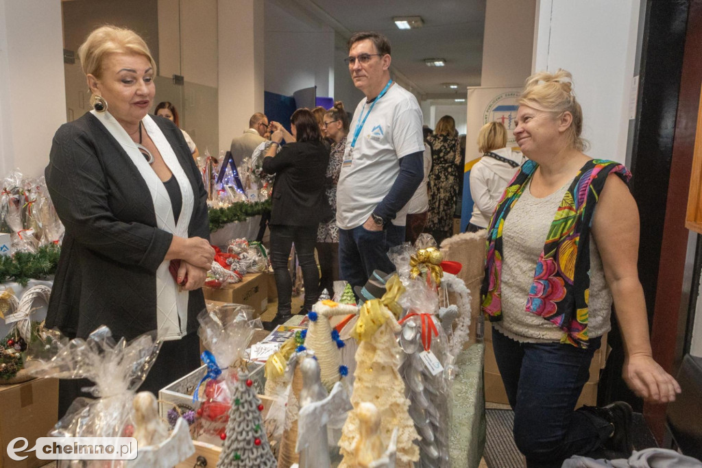 Przedświąteczna wystawa rękodzieła (zdjęcia)