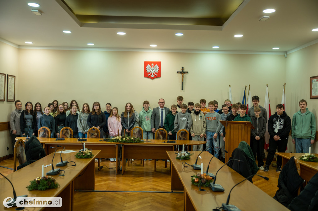 Ciekawa lekcja WOSu w Urzędzie Miasta Chełmna