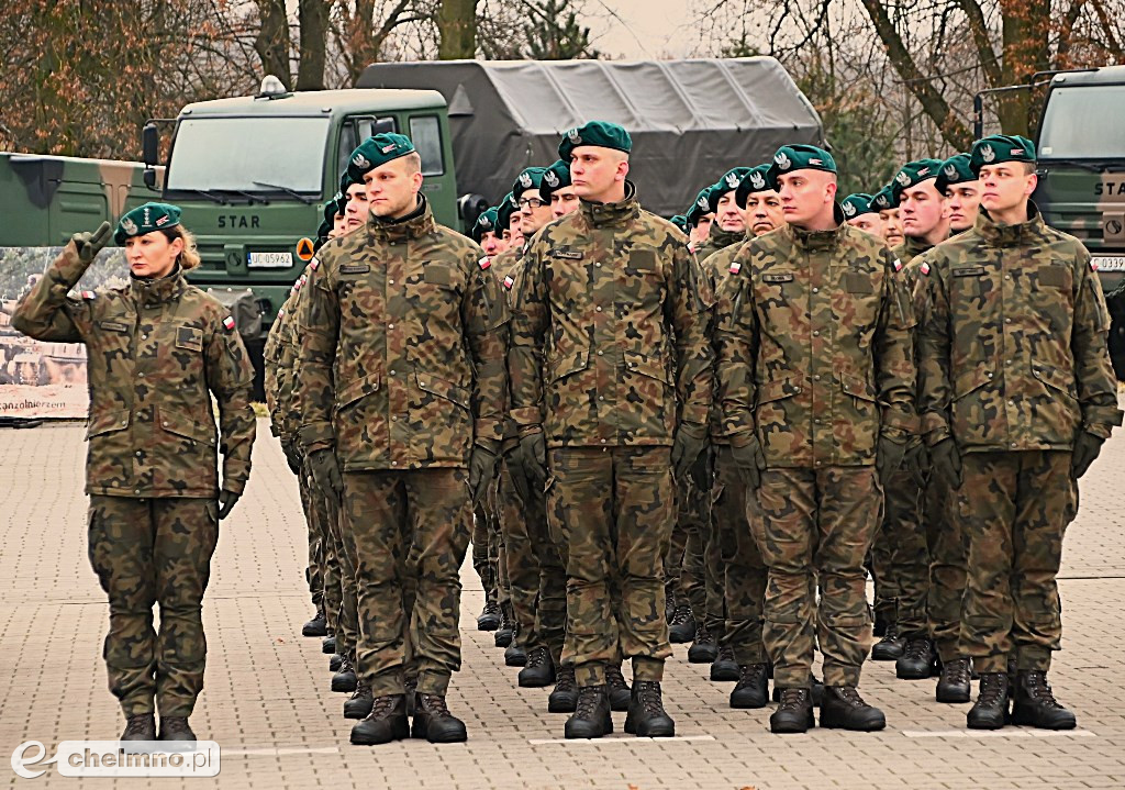 Przysięga wojskowa żołnierzy Dobrowolnej Zasadniczej Służby Wojskowej