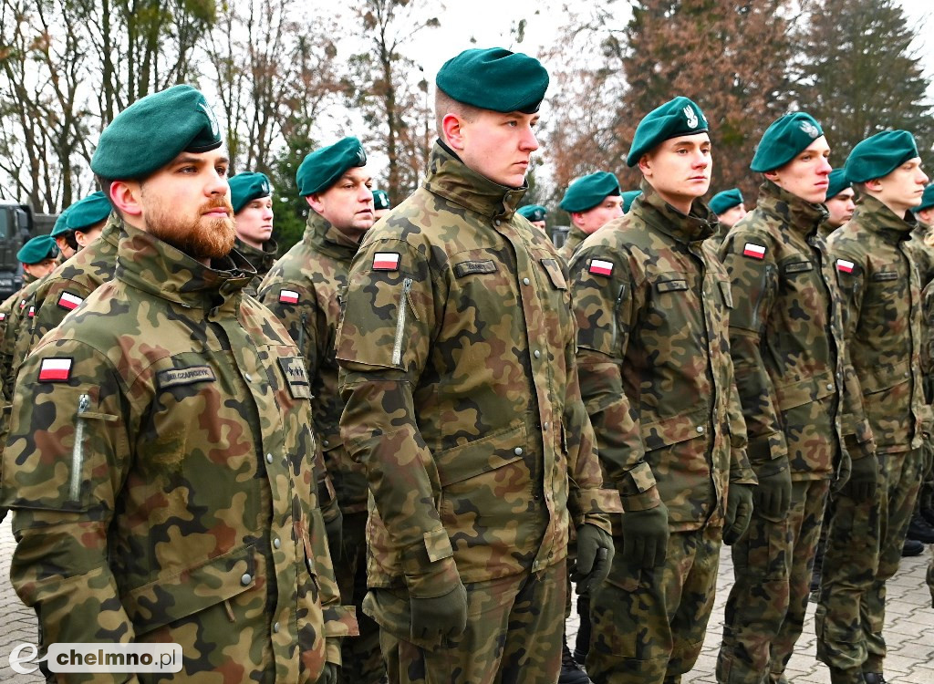 Przysięga wojskowa żołnierzy Dobrowolnej Zasadniczej Służby Wojskowej