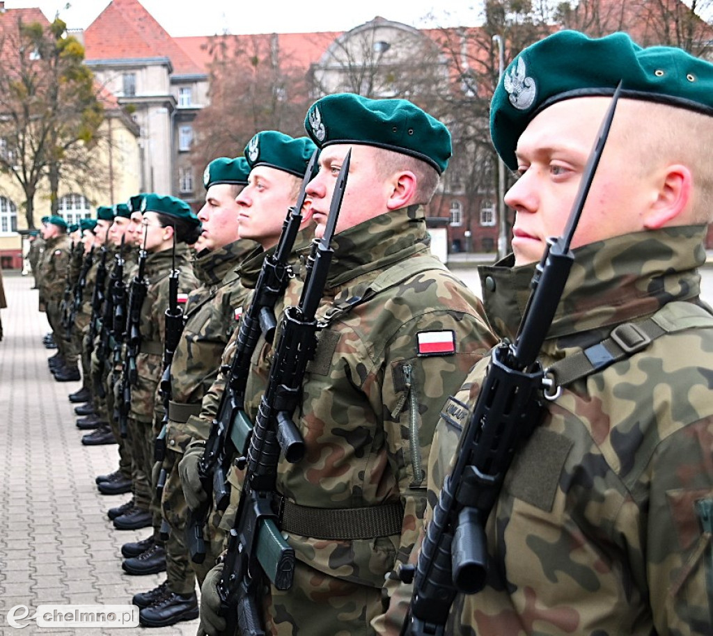 Przysięga wojskowa żołnierzy Dobrowolnej Zasadniczej Służby Wojskowej