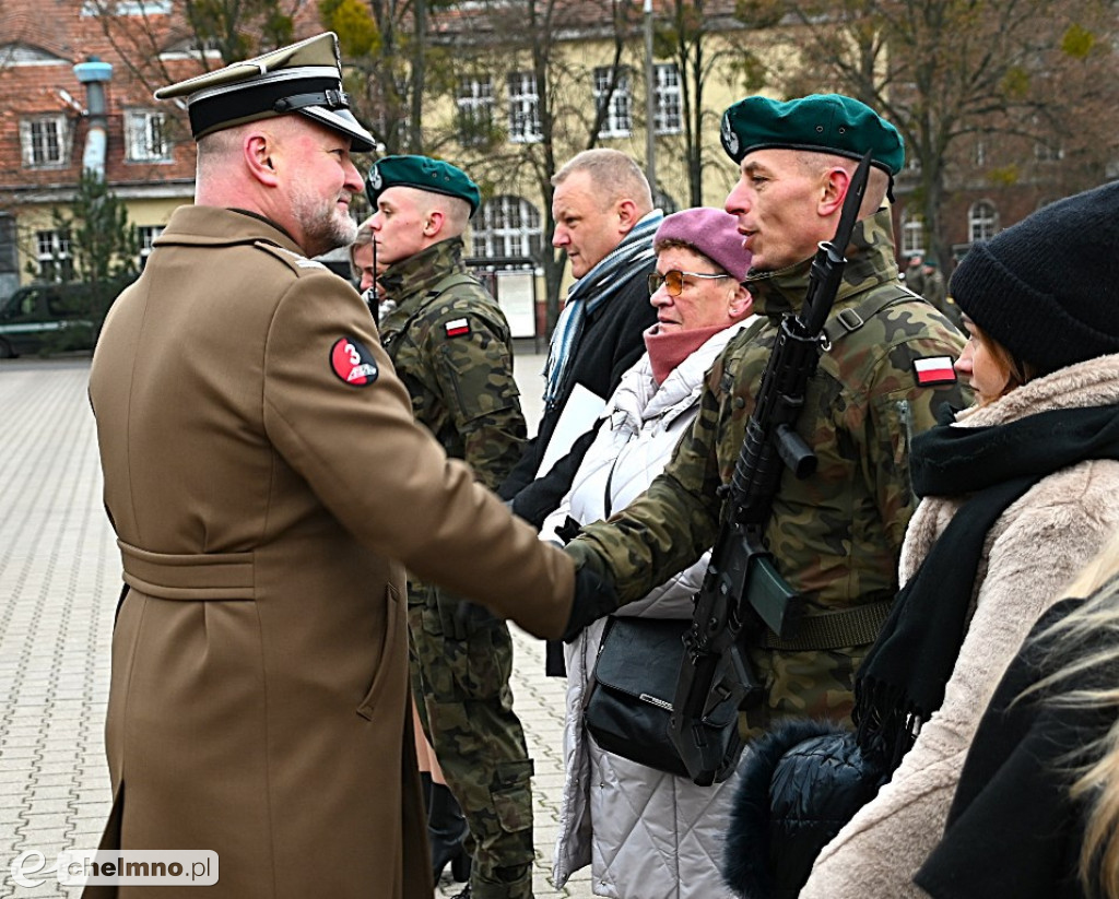 Przysięga wojskowa żołnierzy Dobrowolnej Zasadniczej Służby Wojskowej