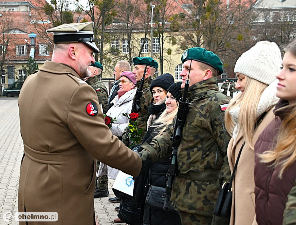 Przysięga wojskowa żołnierzy Dobrowolnej Zasadniczej Służby Wojskowej