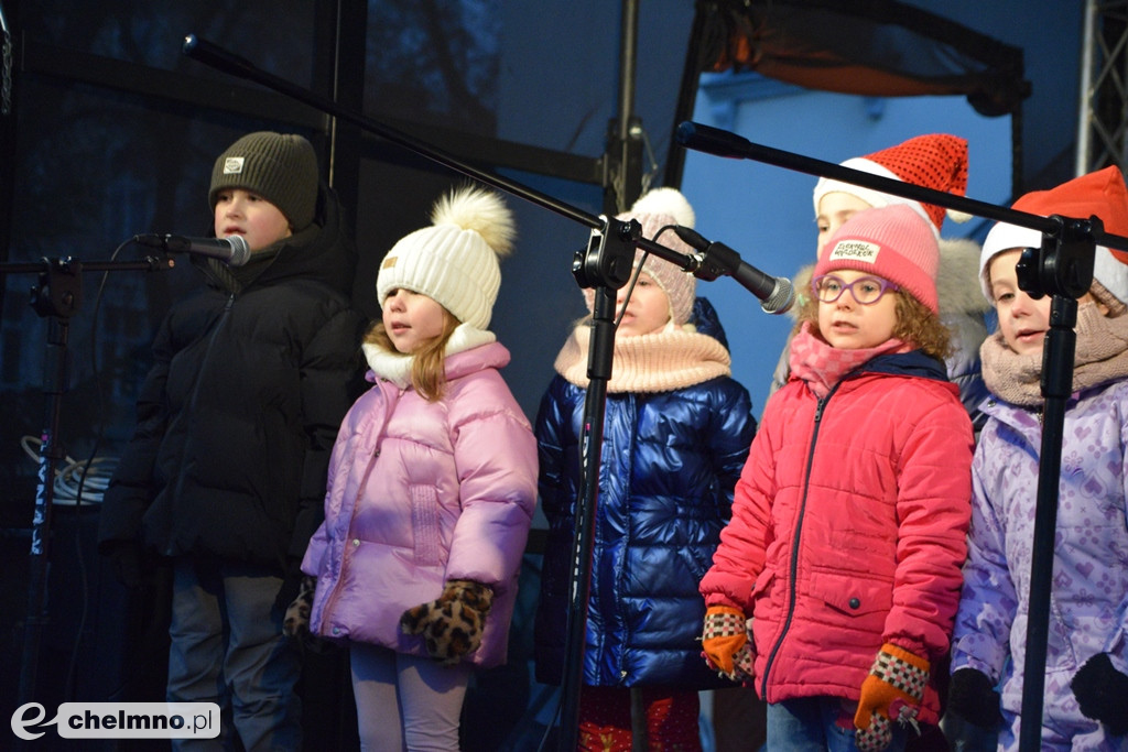 Kolorowo i radośnie na Jarmarku Bożonarodzeniowym w Chełmnie