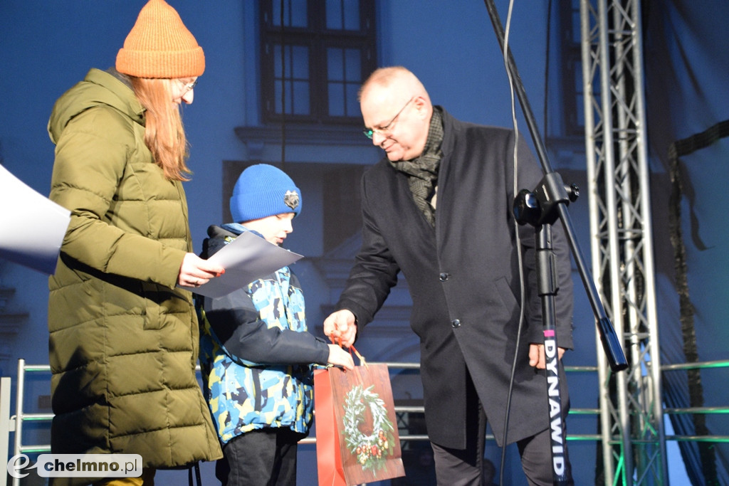 Kolorowo i radośnie na Jarmarku Bożonarodzeniowym w Chełmnie