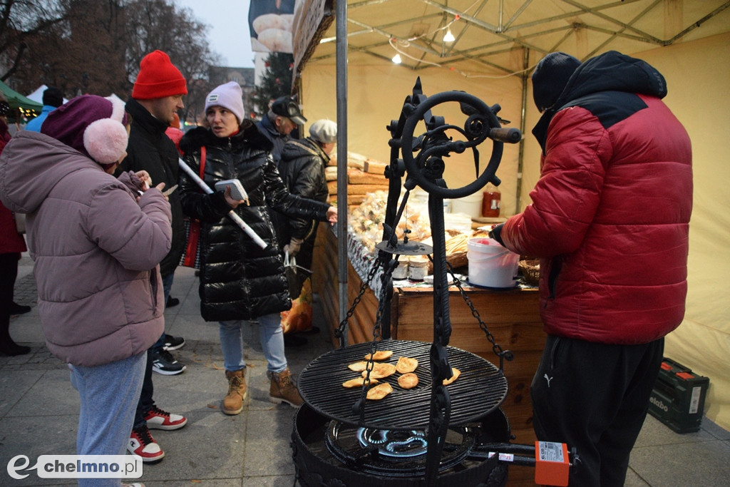 Kolorowo i radośnie na Jarmarku Bożonarodzeniowym w Chełmnie