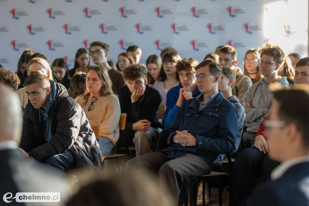 Cel: rozwój młodych